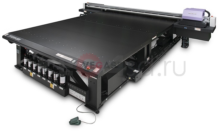 Купить планшетный УФ-принтер (плоттер) Mimaki JFX200-2531 в Москве ...