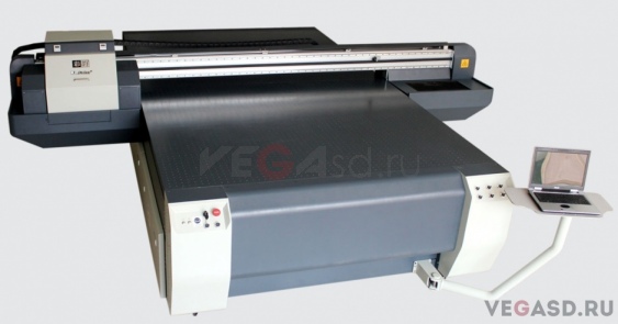 Широкоформатный планшетный принтер Kincolor UV 2030C Turbo