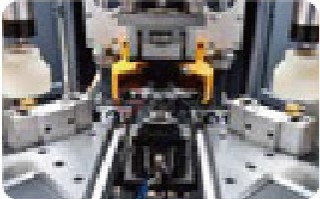 SQJC-06/05/04/03-150 Станок с ЧПУ для обработки угловых швов для окон и дверей из ПВХ