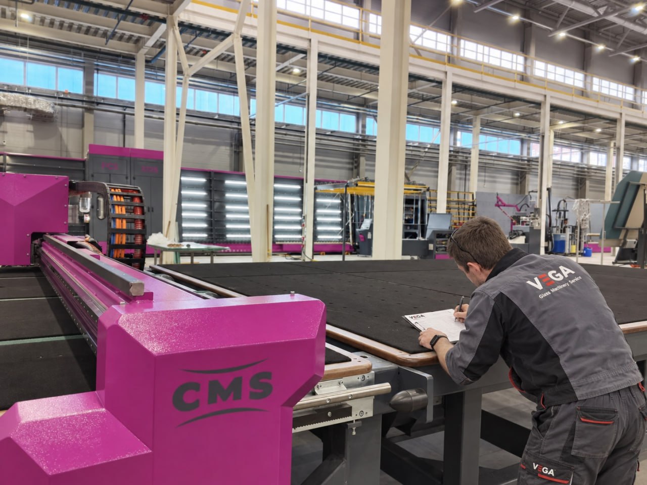 Пусконаладка автоматической линии раскроя стекла CMS FCL 3725