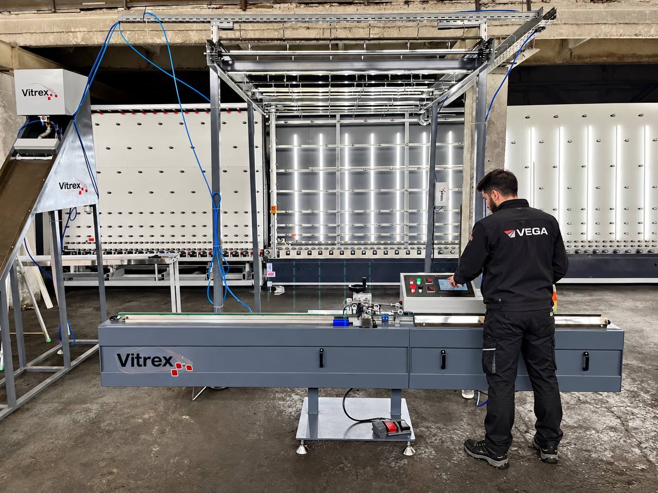 Инсталляция оборудования Vitrex для стеклопакетов в Коломне